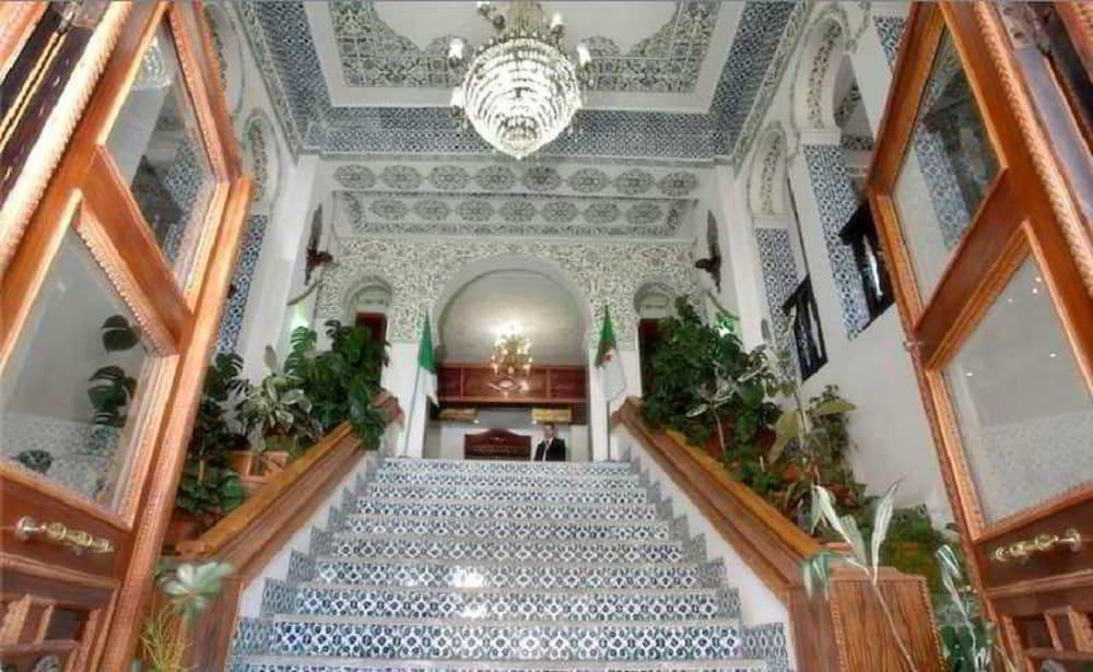 达尔迪艾弗艾尔格尔酒店 Algiers 外观 照片